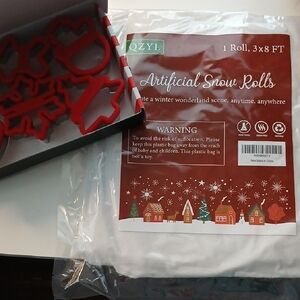 Artificial Snow Rolls - White & Cookie Cutters